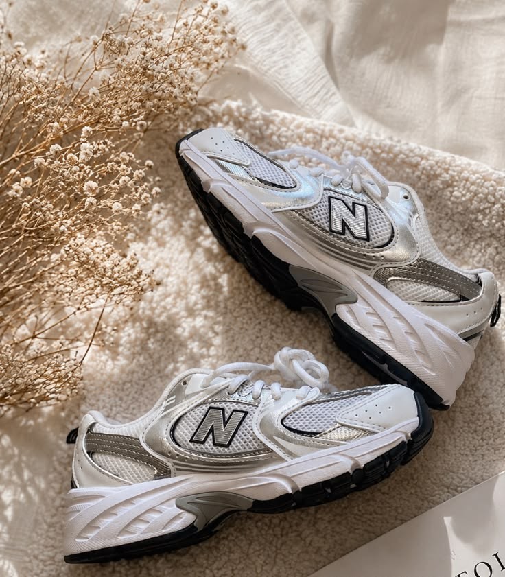 SALE- New. Balance Lifestyle 530 White & Natural Indigo Shoes-Color White / Blue SALE- New. Balance Lifestyle 530 White & Natural Indigo Shoes-Color White / Blue