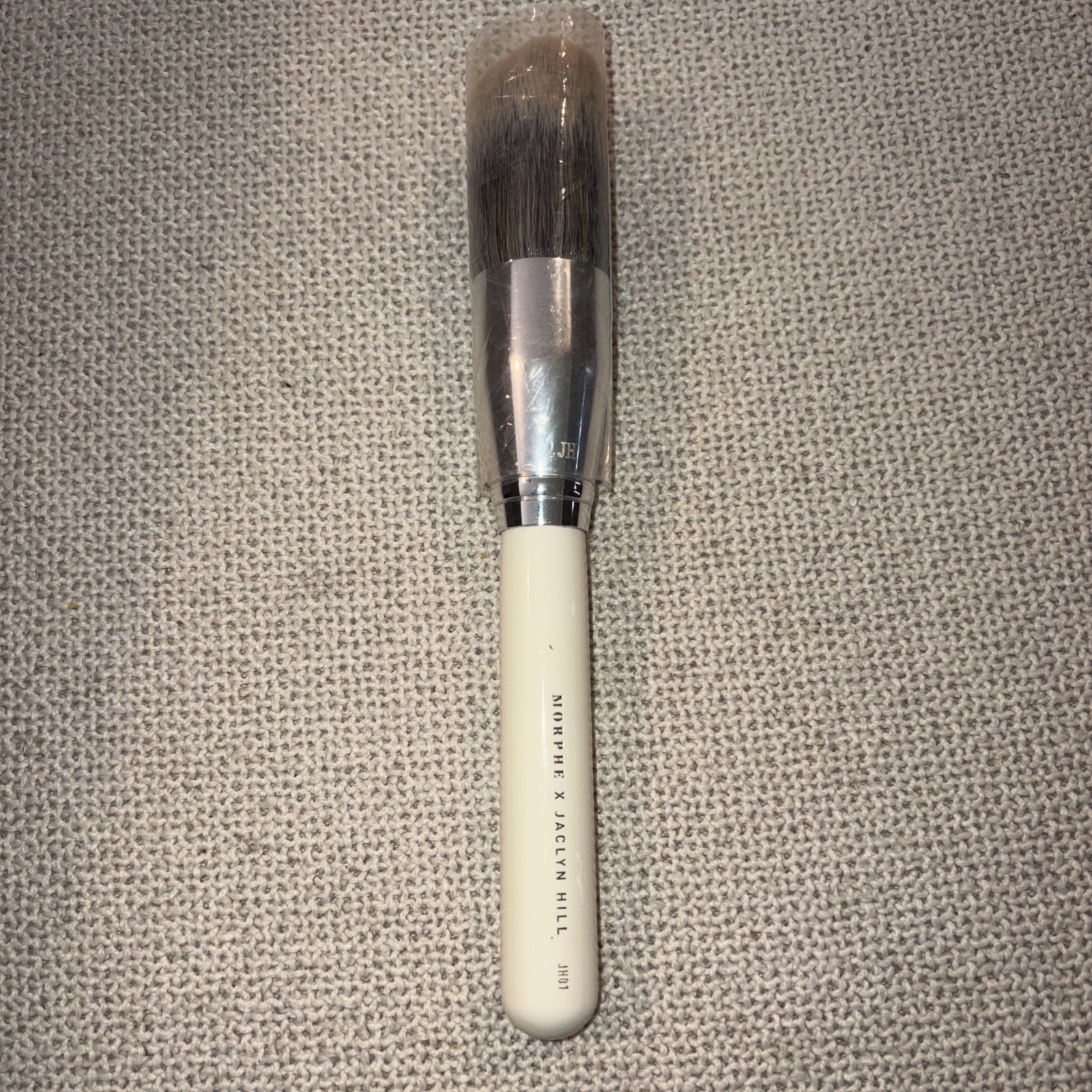 Morphe x Jaclyn Hill ~ JH01 POWDER BRUSH ~ VERY, VERY RARE, & HTF ~ NEW Morphe x Jaclyn Hill ~ JH01 POWDER BRUSH ~ VERY, VERY RARE, & HTF ~ NEW