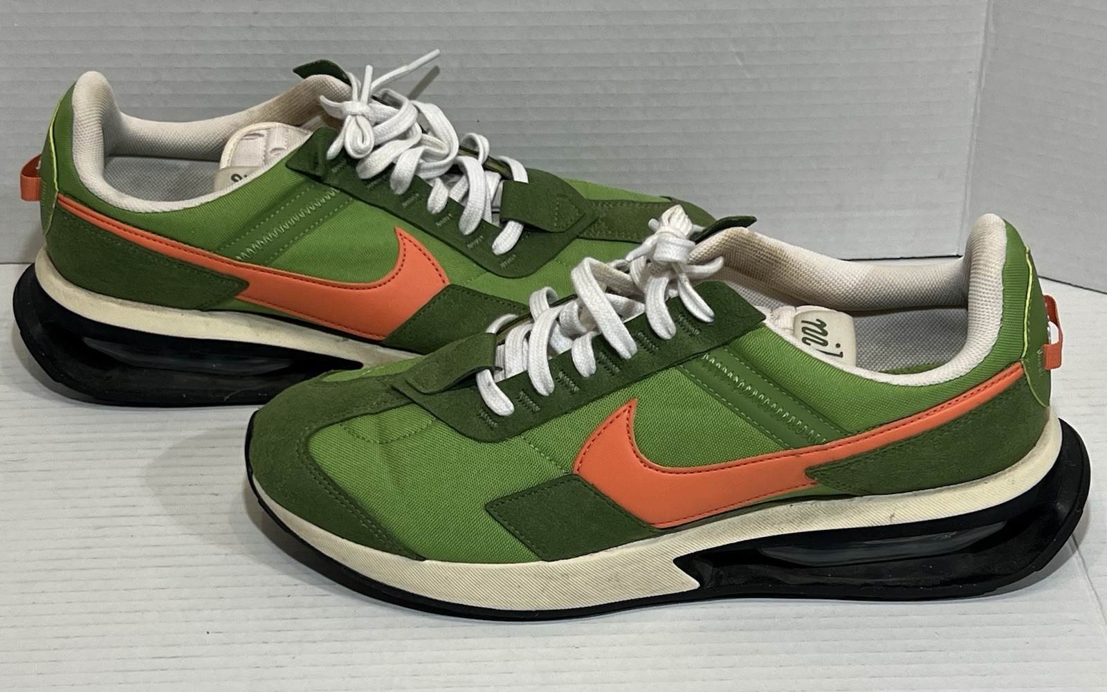 NIKE Air Max Pre-Day LX Men\'s Size 11 Chlorophyll Treeline DC5330-300 Used NIKE Air Max Pre-Day LX Men\'s Size 11 Chlorophyll Treeline DC5330-300 Used