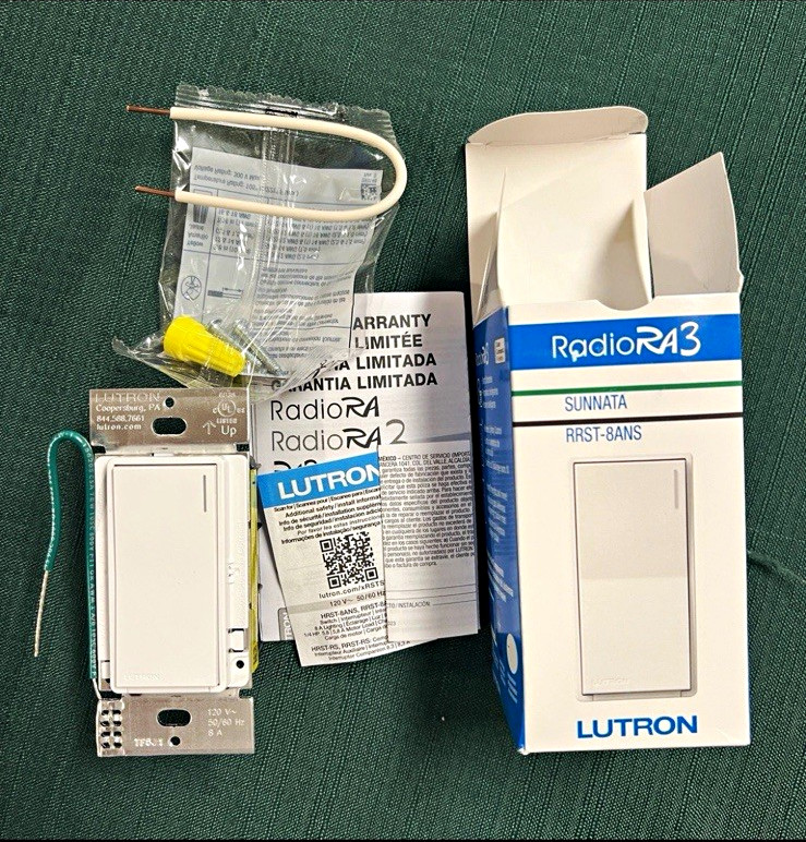 Lutron RadioRA 3 Sunnata RRST-8ANS Wireless On/Off Switch White 120V 6A Lutron RadioRA 3 Sunnata RRST-8ANS Wireless On/Off Switch White 120V 6A