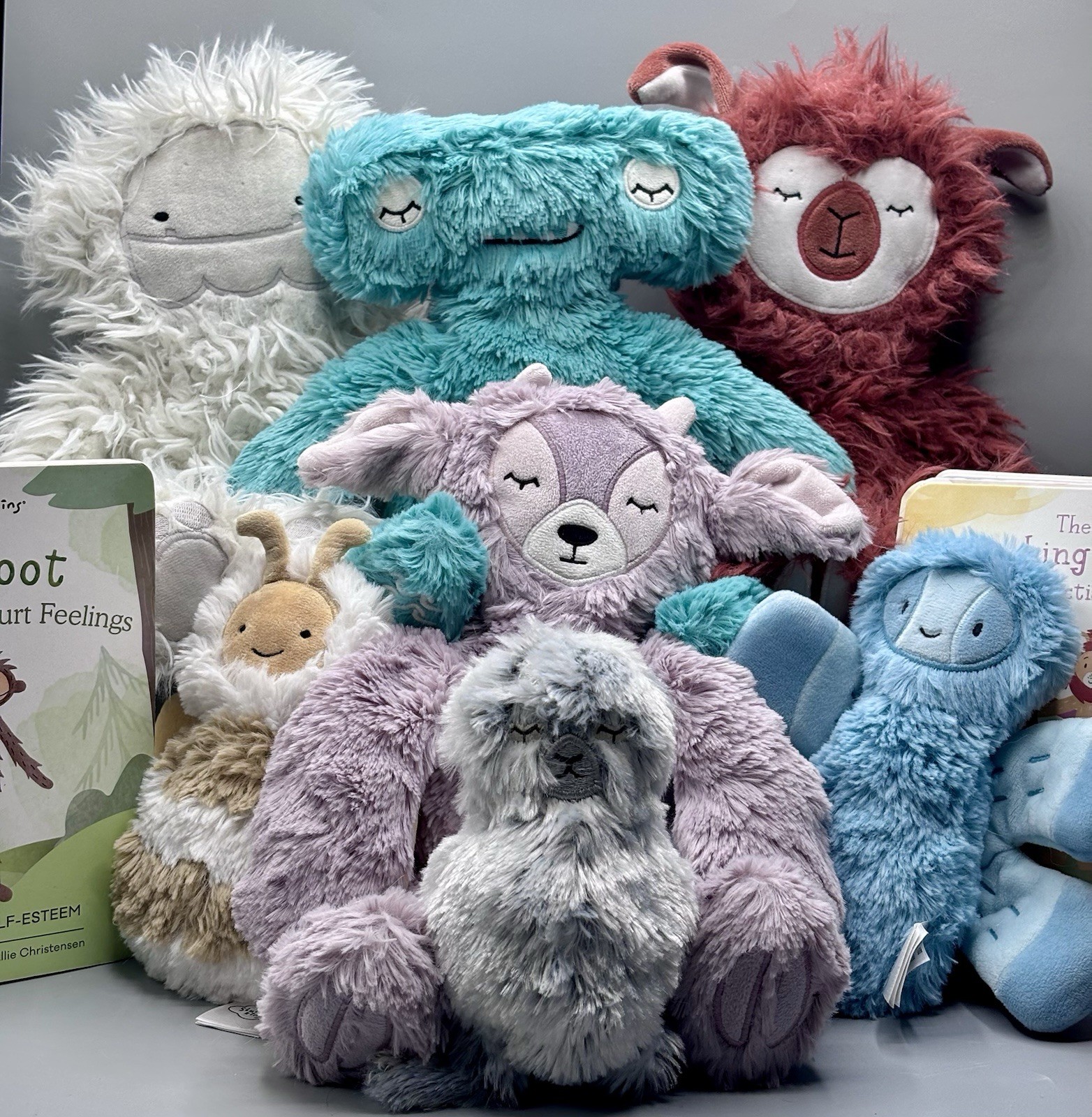 Slumberkins Lot Hammerhead Yeti Ibex Alpaca Bee Dragonfly Seal Book Card Retired