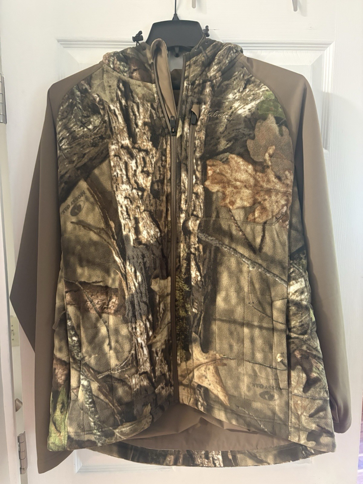Cabela\'s Men\'s Insulated Fleece Windshear Hybrid Jacket Mossy Oak Country Large Cabela\'s Men\'s Insulated Fleece Windshear Hybrid Jacket Mossy Oak Country Large