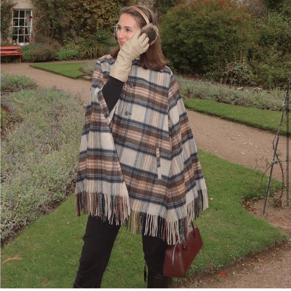 Doen Kent Cape Maclaine Plaid Fringe Wool Coat Size XS/S NWT