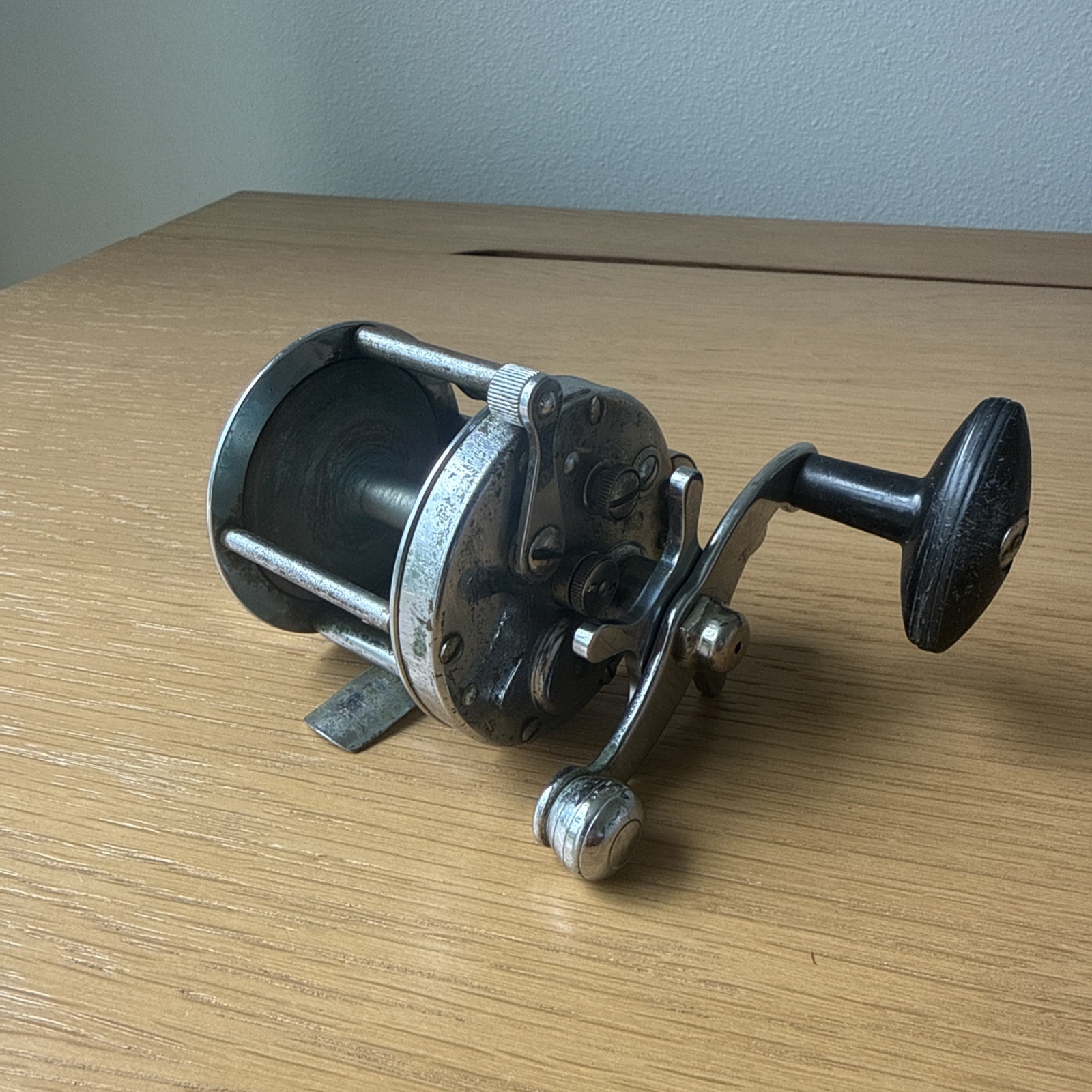 Vintage Pflueger Rocket Model No. 1365s Fishing Reel Vintage Pflueger Rocket Model No. 1365s Fishing Reel