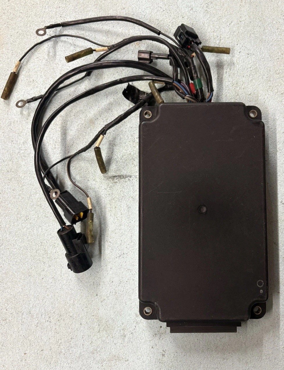 Yamaha ECU 6HL-8591A-02-00 Outboard Motor Yamaha ECU 6HL-8591A-02-00 Outboard Motor