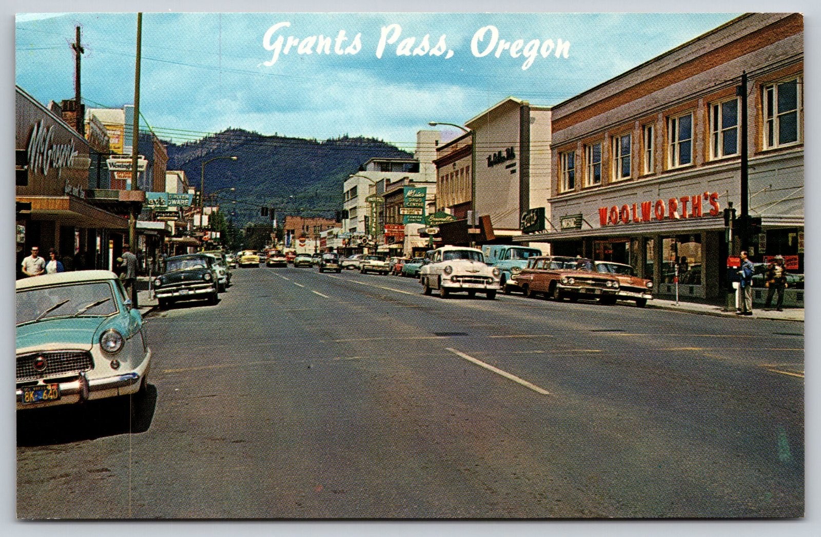 Grants Pass Oregon Main Street Woolworth\'s Cars Smith-Western Postcard PC408 Grants Pass Oregon Main Street Woolworth\'s Cars Smith-Western Postcard PC408