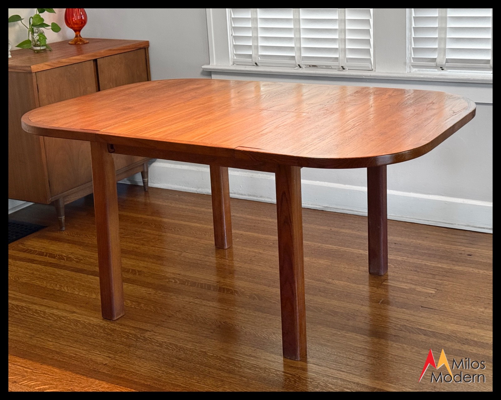 Vintage 1975 Diethelm Scanstyle Expandable Teak Dining Table w/ Hidden Leaf