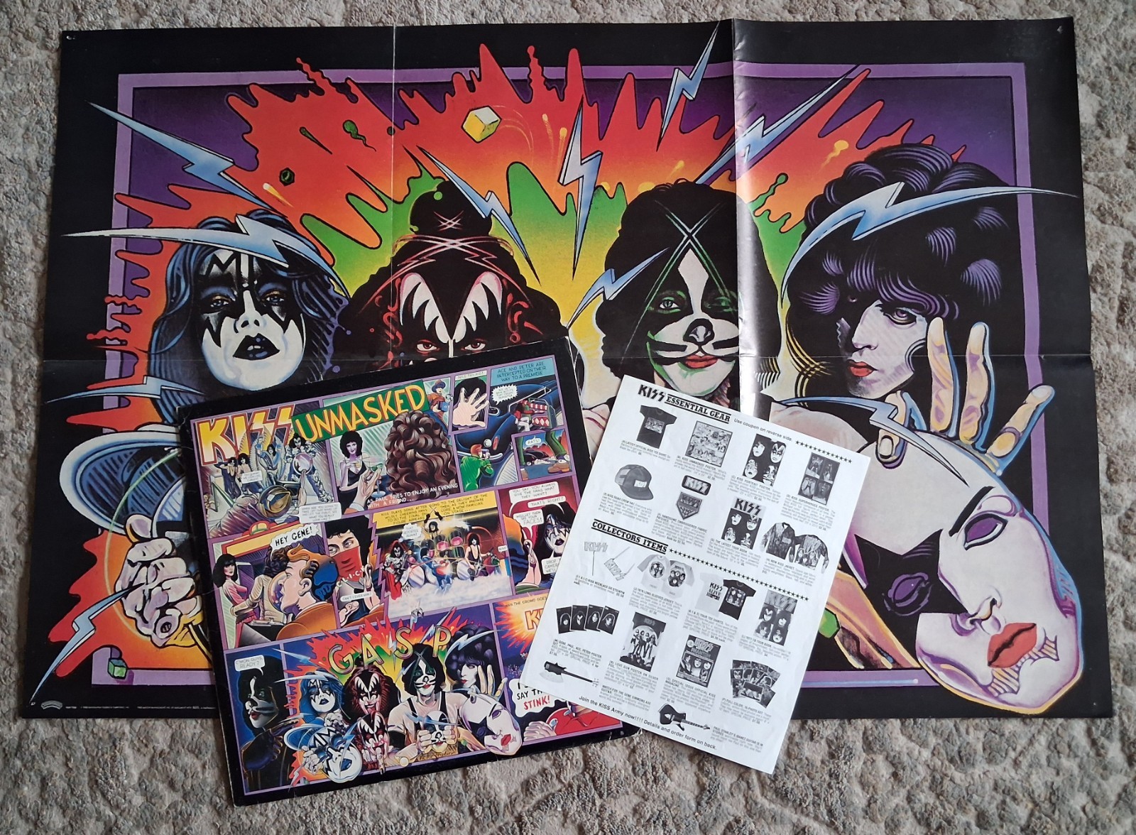 KISS Unmasked 1980 LP w/POSTER Merch VG RCA record club NBLP 7225 US press KISS Unmasked 1980 LP w/POSTER Merch VG RCA record club NBLP 7225 US press