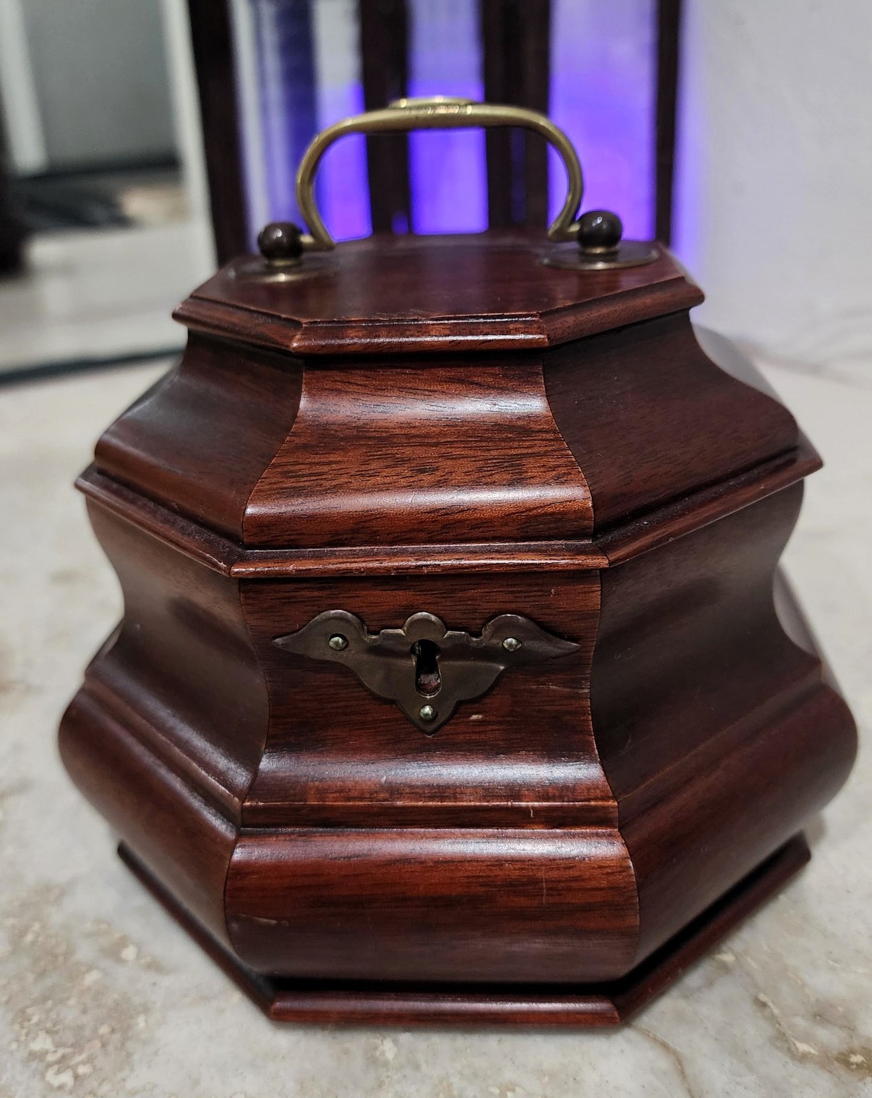Vintage Octagon Mahogany Wooden Storage Box Brass Handle Key Grandmillennial Vintage Octagon Mahogany Wooden Storage Box Brass Handle Key Grandmillennial