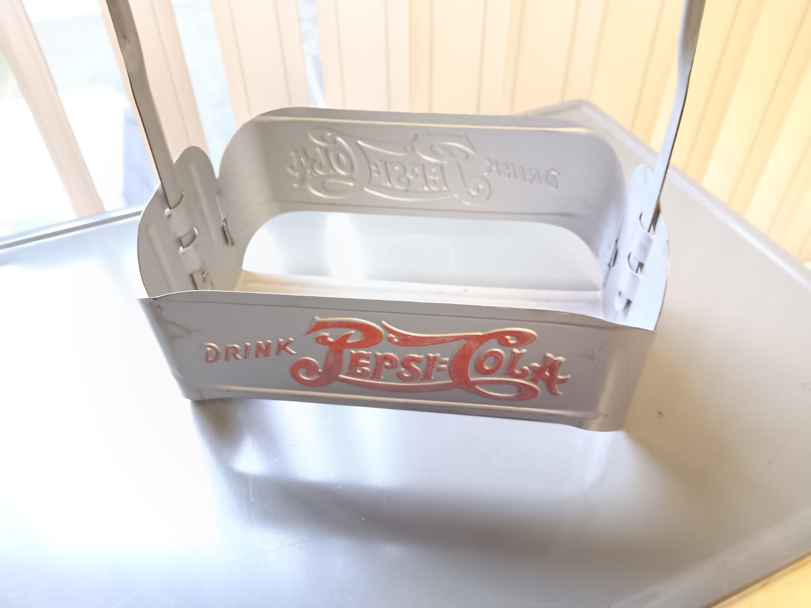 VTG PEPSI ORIGINAL 1920's PEPSI COLA BOTTLE CARRIER--RARE DOUBLE DOT W/DRINK VTG PEPSI ORIGINAL 1920's PEPSI COLA BOTTLE CARRIER--RARE DOUBLE DOT W/DRINK