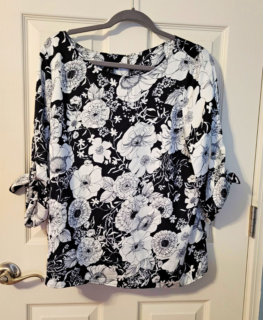 Talbots Black White Floral Tie-Sleeve Blouse XLP Petite Crepe Keyhole Top