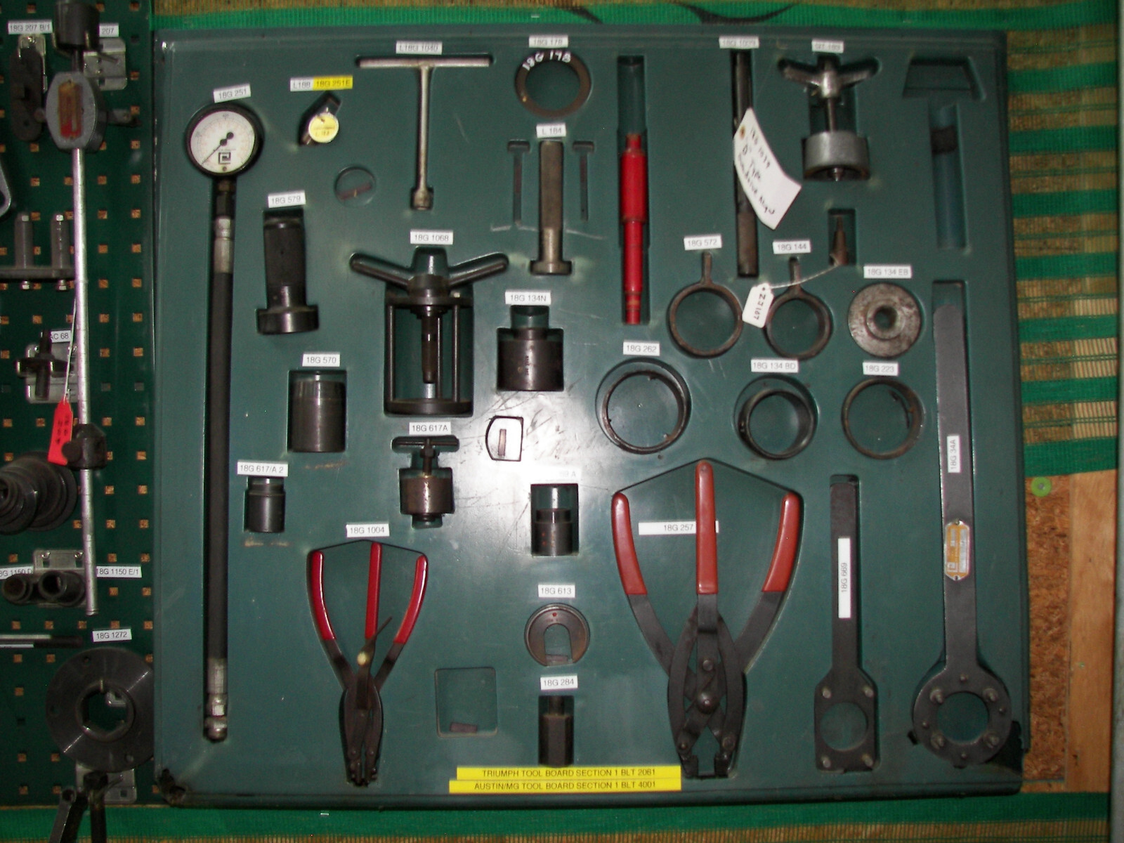 CHURCHILL BMC ZELENDA - MEGA TOOL COLLECTION - MG TRIUMPH AUSTIN HEALEY ROVER