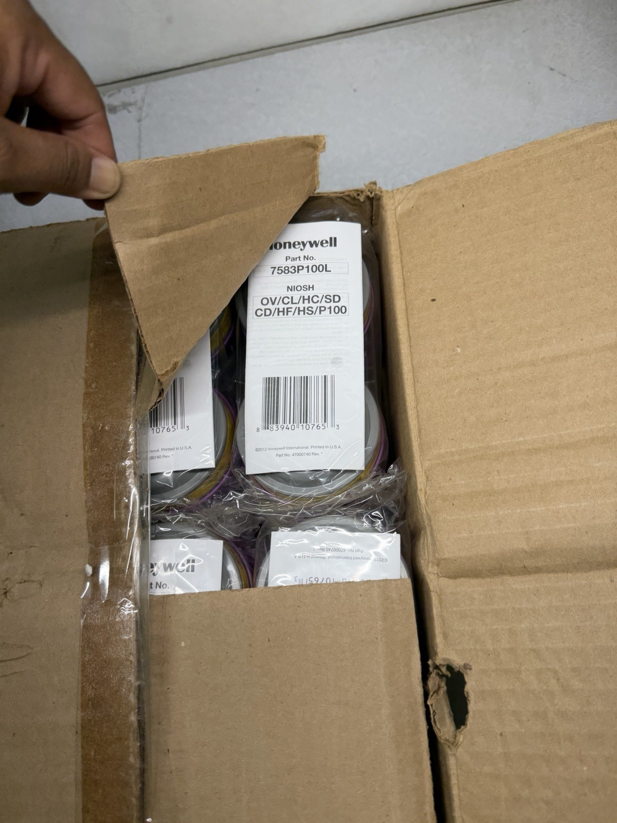 12x Pairs CASE Honeywell North 7583P100L P100 OV Filter Cartridges NEW NIOSH 12x Pairs CASE Honeywell North 7583P100L P100 OV Filter Cartridges NEW NIOSH