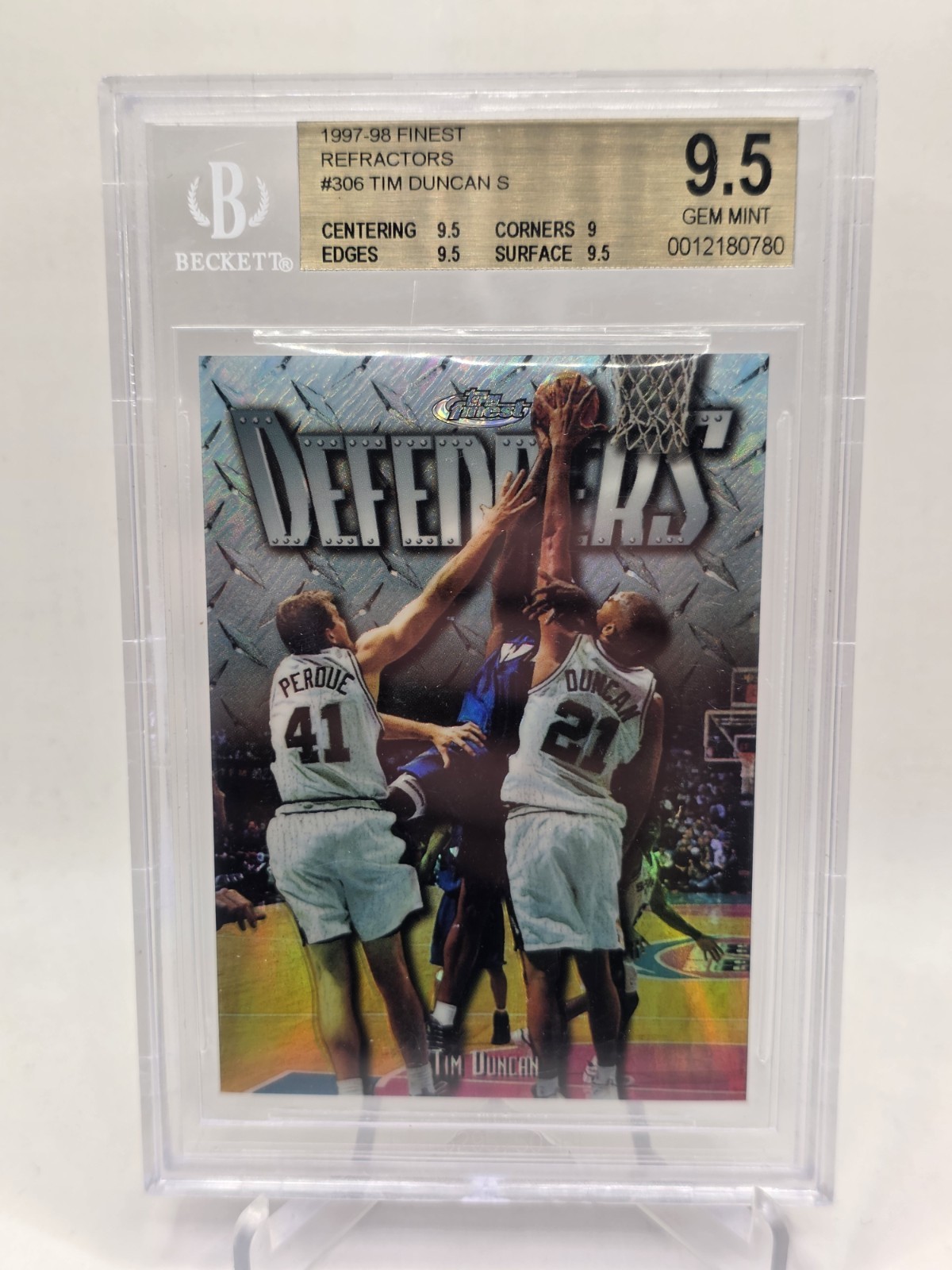 Topps 1997-98 Finest Refractors Tim Duncan Rare Defenders #306 BGS 9.5 Rookie Topps 1997-98 Finest Refractors Tim Duncan Rare Defenders #306 BGS 9.5 Rookie