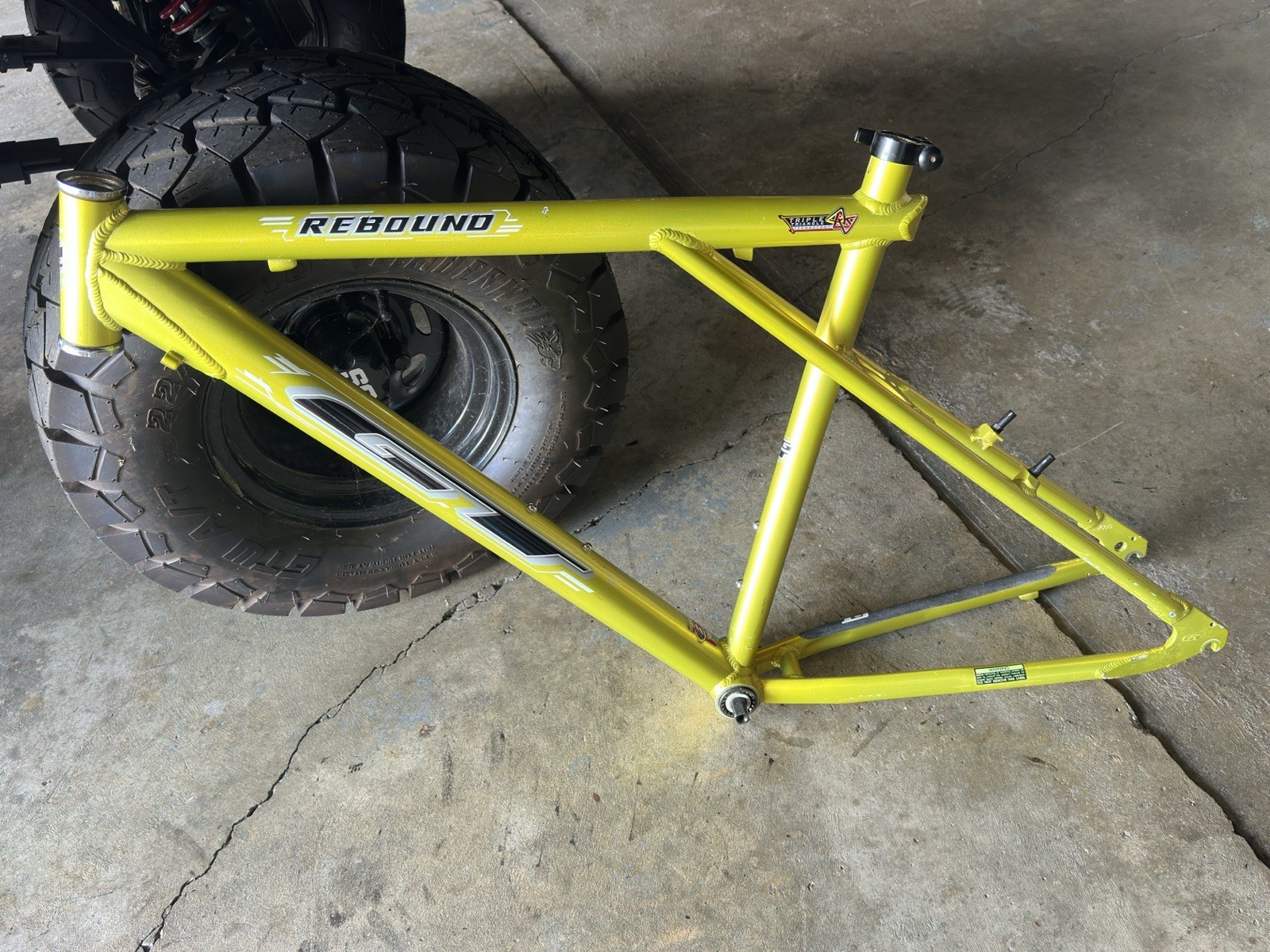 GT Rebound Frame Mountain Bike GT Rebound Frame Mountain Bike
