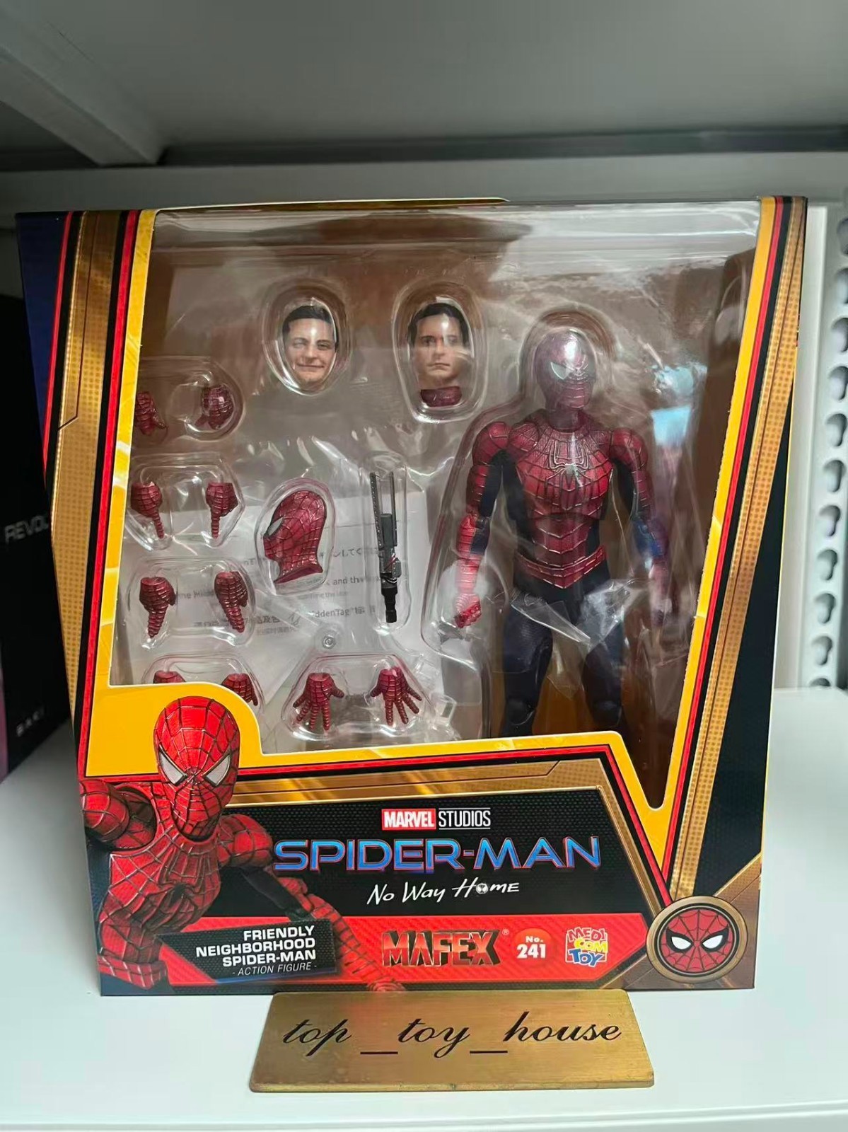 Mafex No. 241 Spider-Man: No Way Home Friendly Neighborhood Spider-Man Figure Mafex No. 241 Spider-Man: No Way Home Friendly Neighborhood Spider-Man Figure