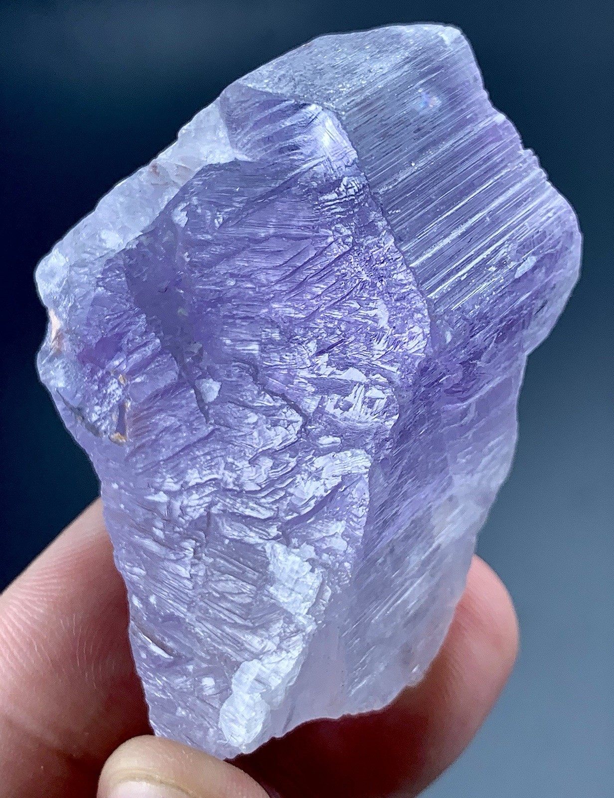 369 Carat Natural Pink Kunzite Crsytal Specimen From Afghanistan 369 Carat Natural Pink Kunzite Crsytal Specimen From Afghanistan