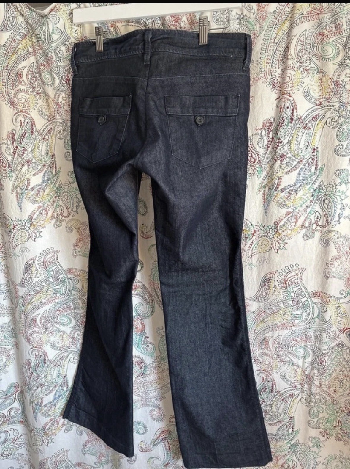 James Jeans Made In USA.  Women’s Size 29, Translate To Size 6.  Barely Worn.