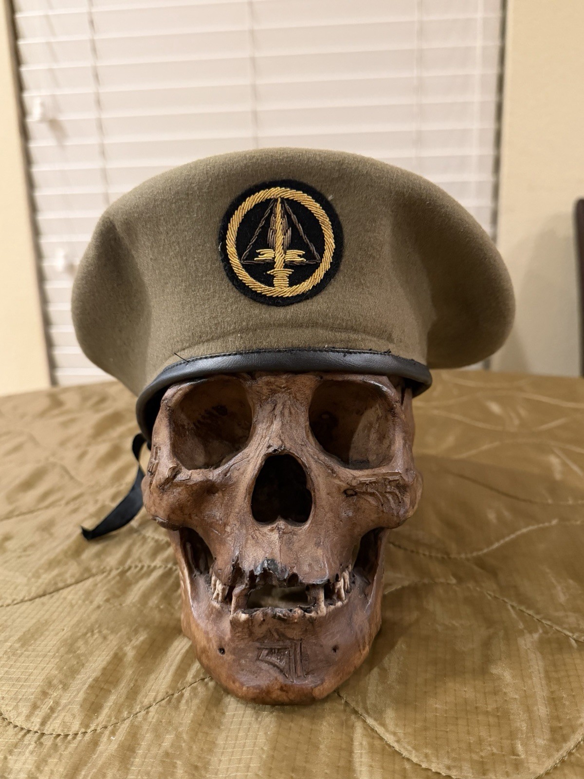 Early Vietnam ARVN Army Officers Tan Beret w Bullion Insignia - Saigon - Cao Dai Early Vietnam ARVN Army Officers Tan Beret w Bullion Insignia - Saigon - Cao Dai
