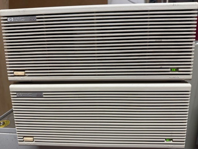 Vintage Hewlett-Packard (HP) 9000 Series 300 9000/300 Workstation Bundle