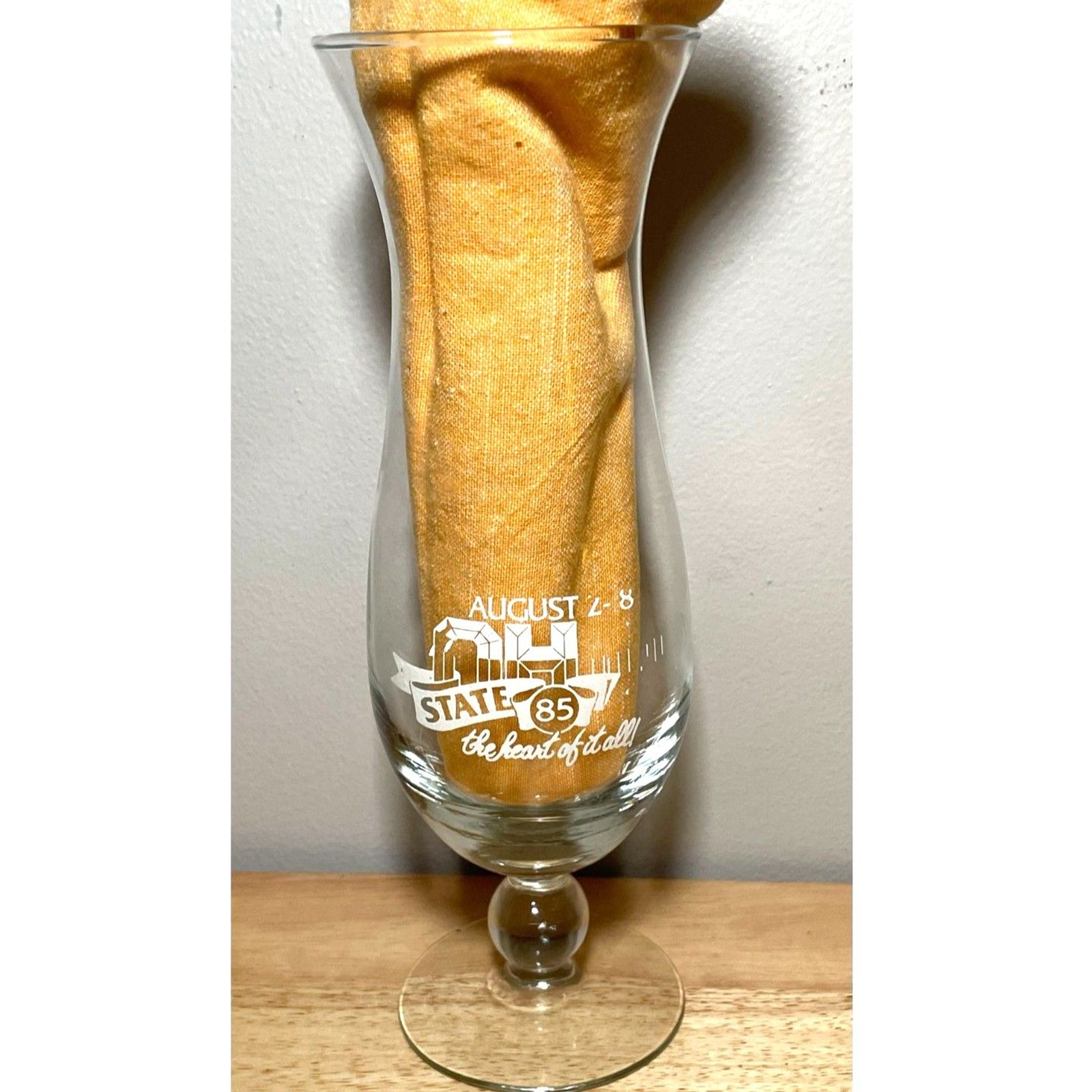 Vintage 1985 Ohio State Fair Hurricane Glass The Oasis Souvenir Barware 10\