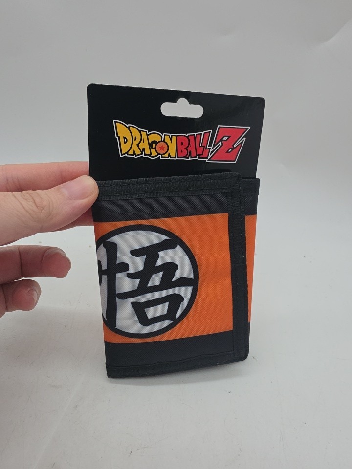 Dragon Ball Z Tri Fold Wallet New Rare Classic Design Goku Dbz Authentic Dragon Ball Z Tri Fold Wallet New Rare Classic Design Goku Dbz Authentic