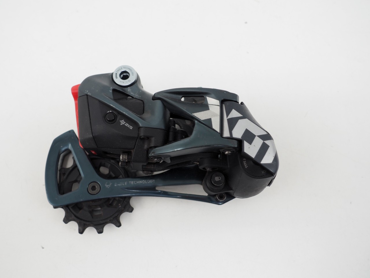 SRAM XO1 Eagle AXS Mountain Bike Rear Derailleur Electronic W/O Battery BK SRAM XO1 Eagle AXS Mountain Bike Rear Derailleur Electronic W/O Battery BK