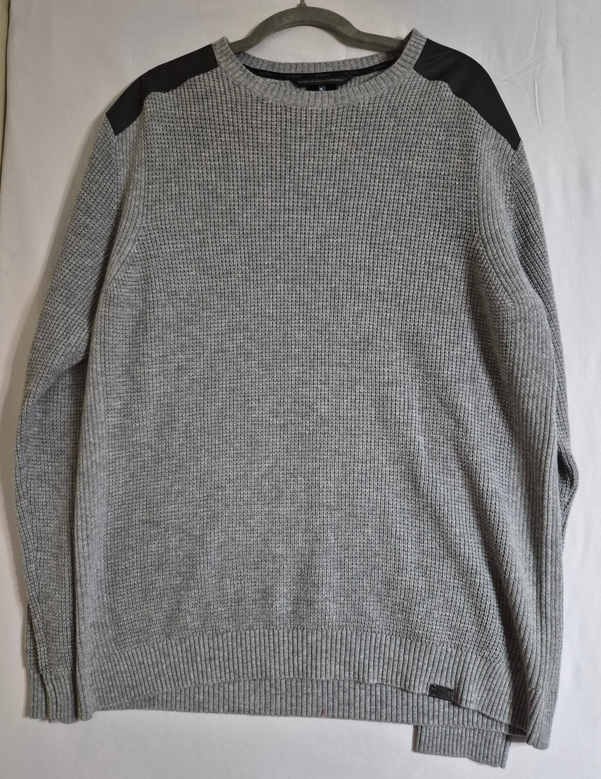 Kuhl mountain grown sweater gray size XL Kuhl mountain grown sweater gray size XL