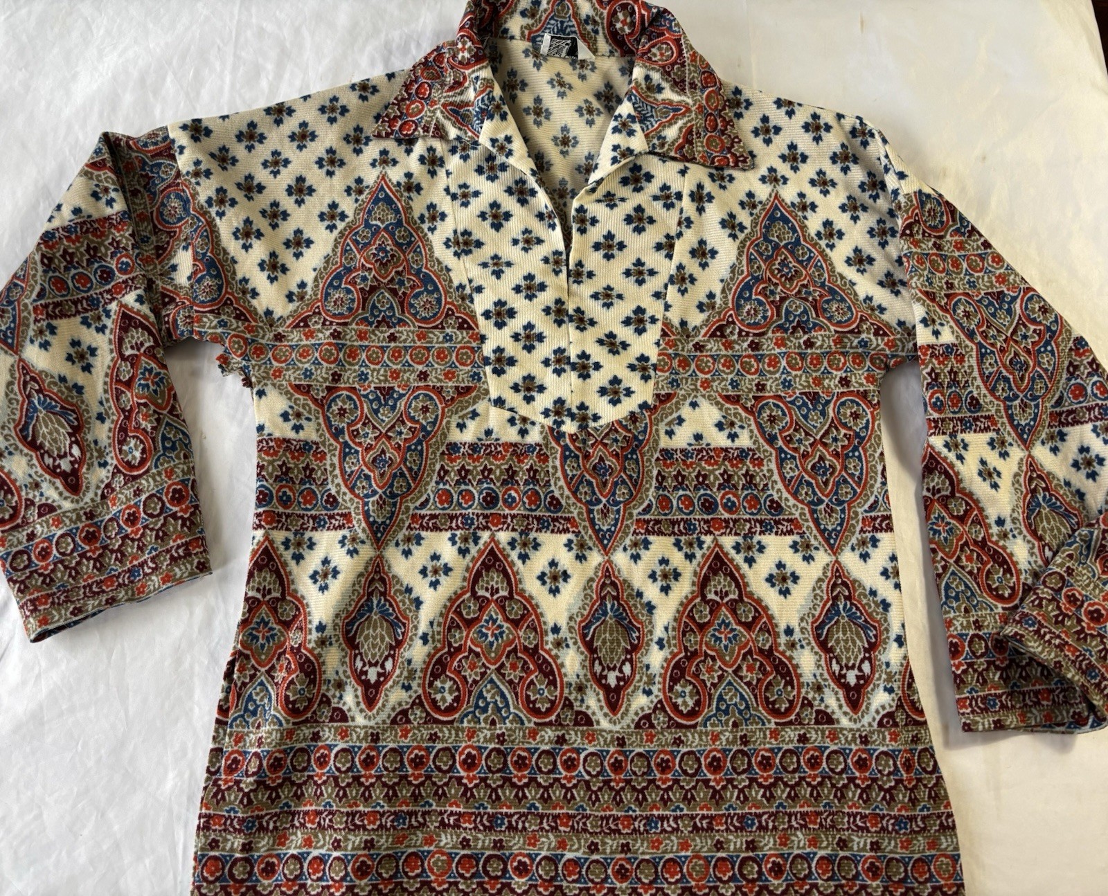 Vintage 1960s/1970s All Over Print Floral  Hippy XL Corduroy Top Tunic Savage