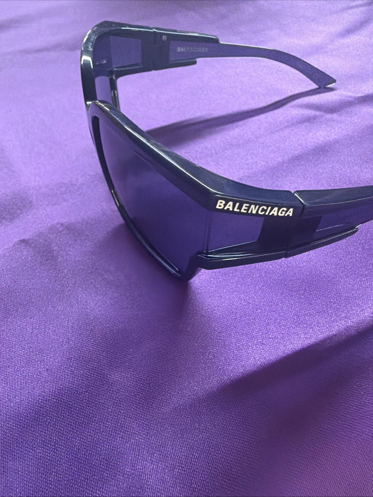 BALENCIAGA BB0039S Unisex Sunglasses Transparent Blue Lens no original box BALENCIAGA BB0039S Unisex Sunglasses Transparent Blue Lens no original box