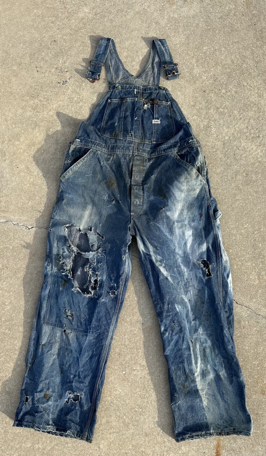 True Vintage 50s/60s Lee Jelt Denim Sanforized Indigo Paint Splatter Overalls True Vintage 50s/60s Lee Jelt Denim Sanforized Indigo Paint Splatter Overalls