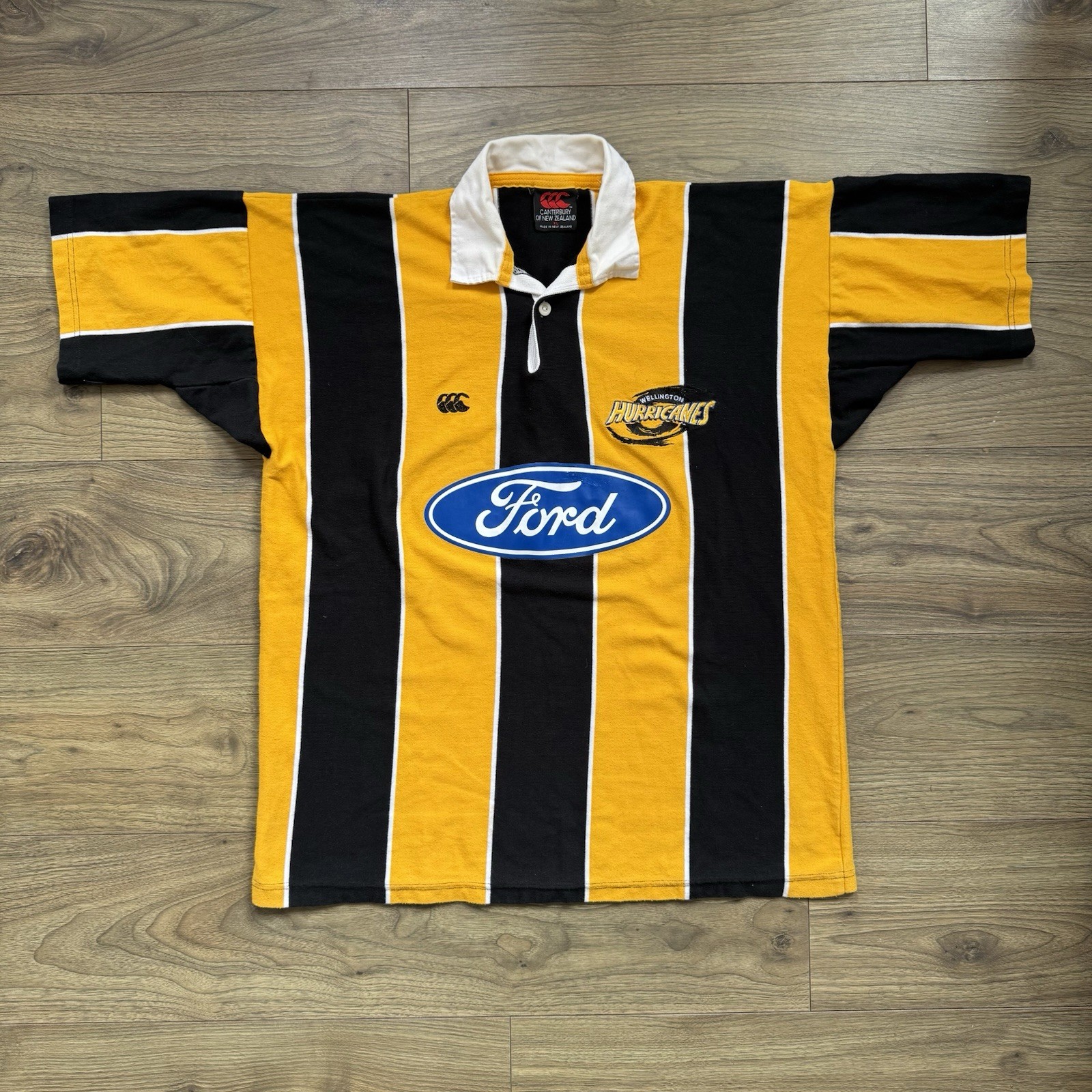 Canterbury Vintage 1998 Wellington Hurricanes men’s size x large Training shirt Canterbury Vintage 1998 Wellington Hurricanes men’s size x large Training shirt