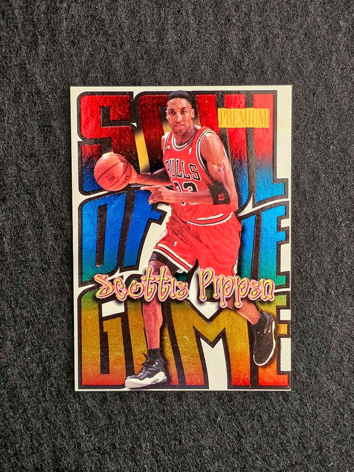 1998-99 Skybox Premium - Soul of the Game Scottie Pippen #3 SG 1998-99 Skybox Premium - Soul of the Game Scottie Pippen #3 SG