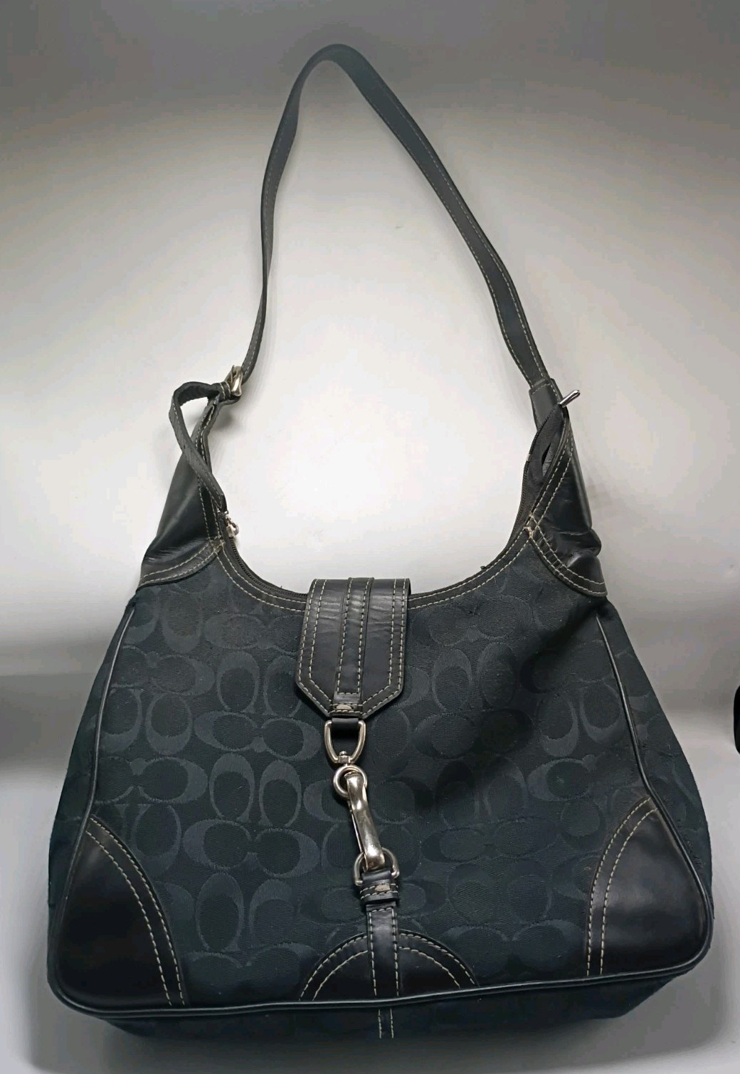 Authentic Vintage Coach Black Signature Leatherware Monogram Shoulder Bag 6255 Authentic Vintage Coach Black Signature Leatherware Monogram Shoulder Bag 6255