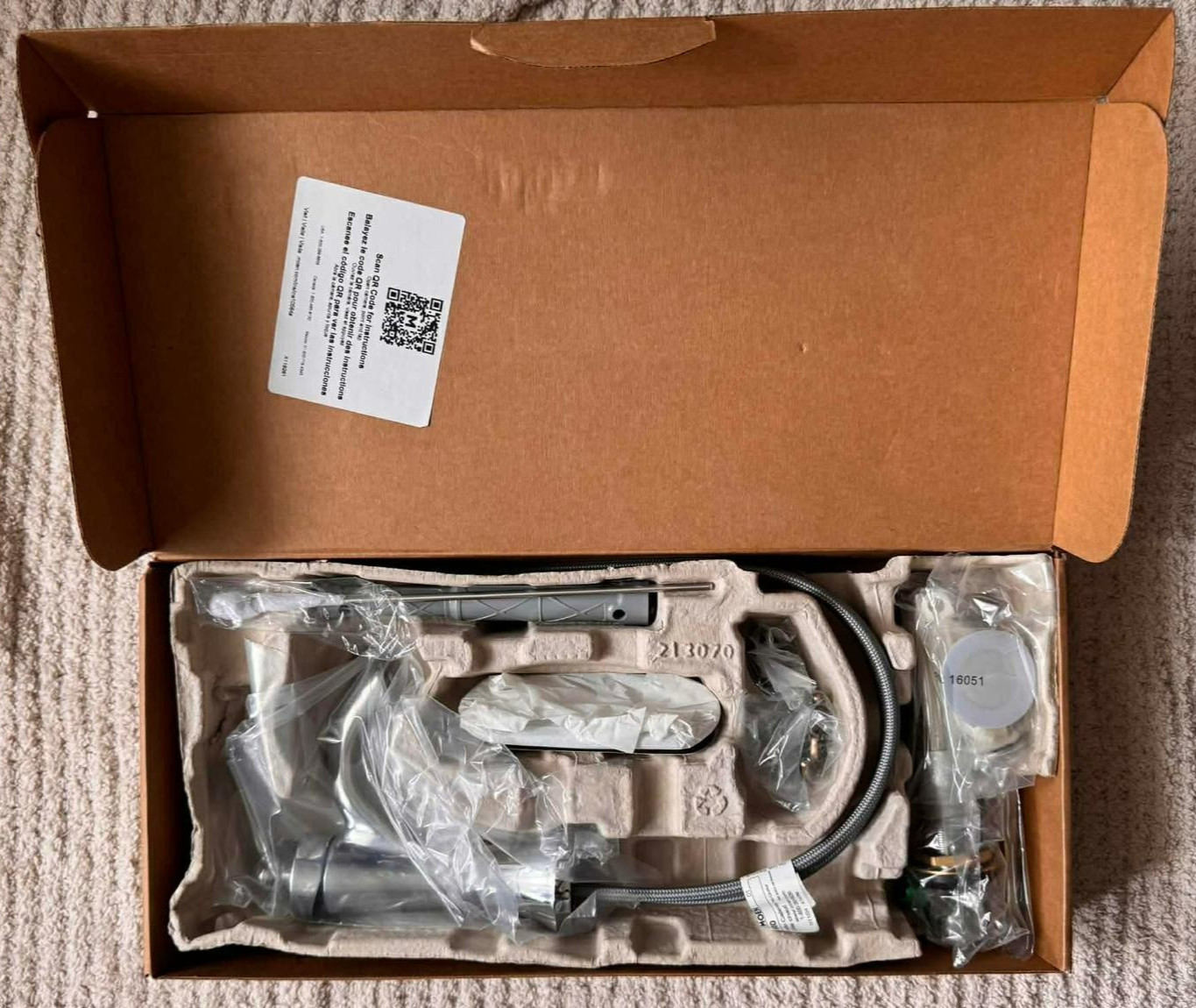 Moen 4500 Wynford Chrome Single Handle Bathroom Faucet 1 Hole w/ Drain Kit OB