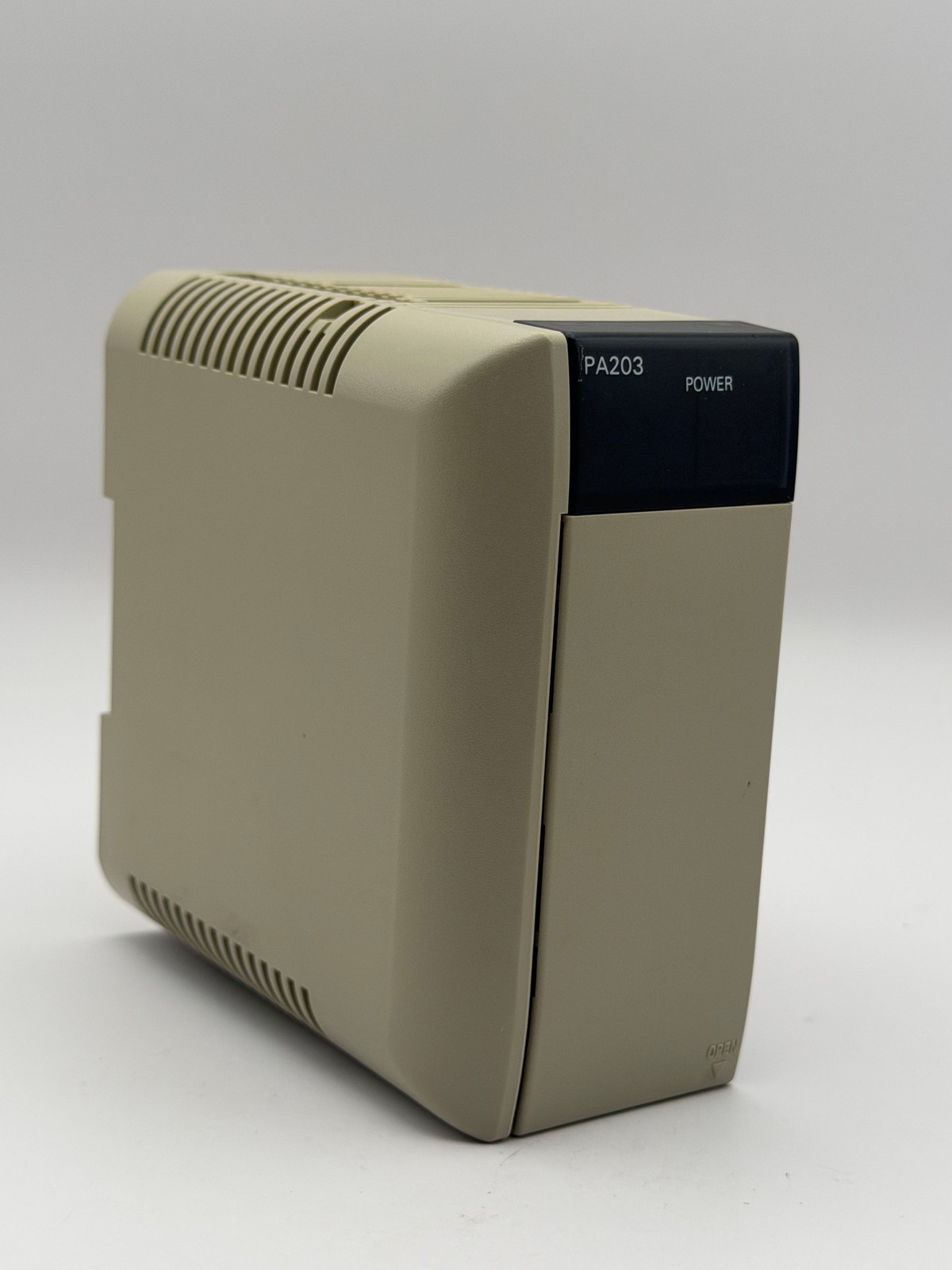 OMRON CQM1-PA203
