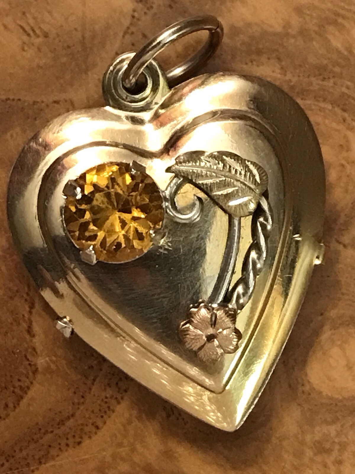 Vintage Heart French Slide Locket Vintage Heart French Slide Locket