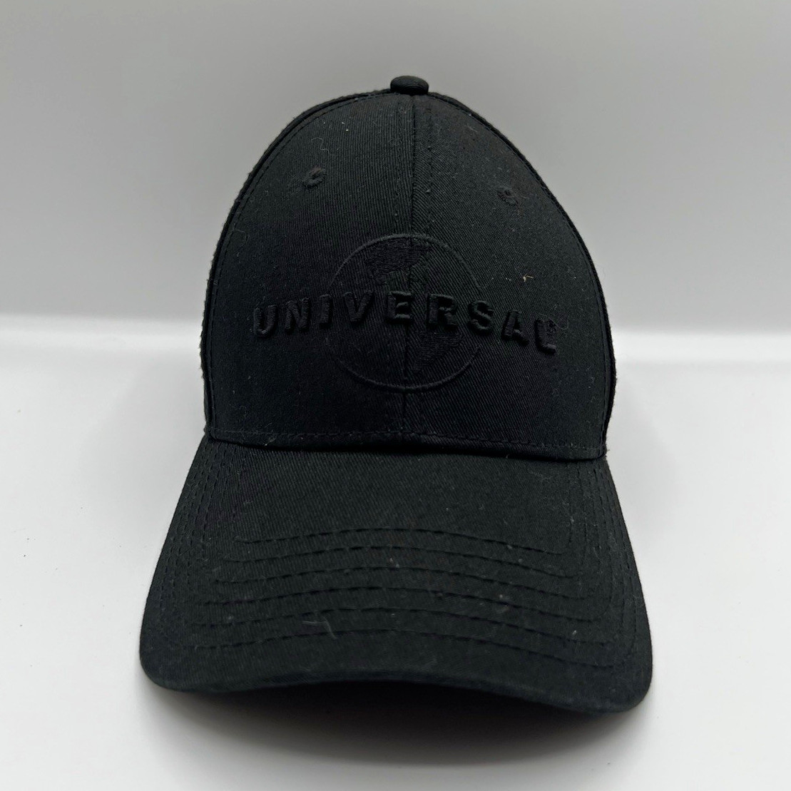 Universal Studios Black Adjustable Baseball Cap Hat Embroidered Logo Universal Studios Black Adjustable Baseball Cap Hat Embroidered Logo