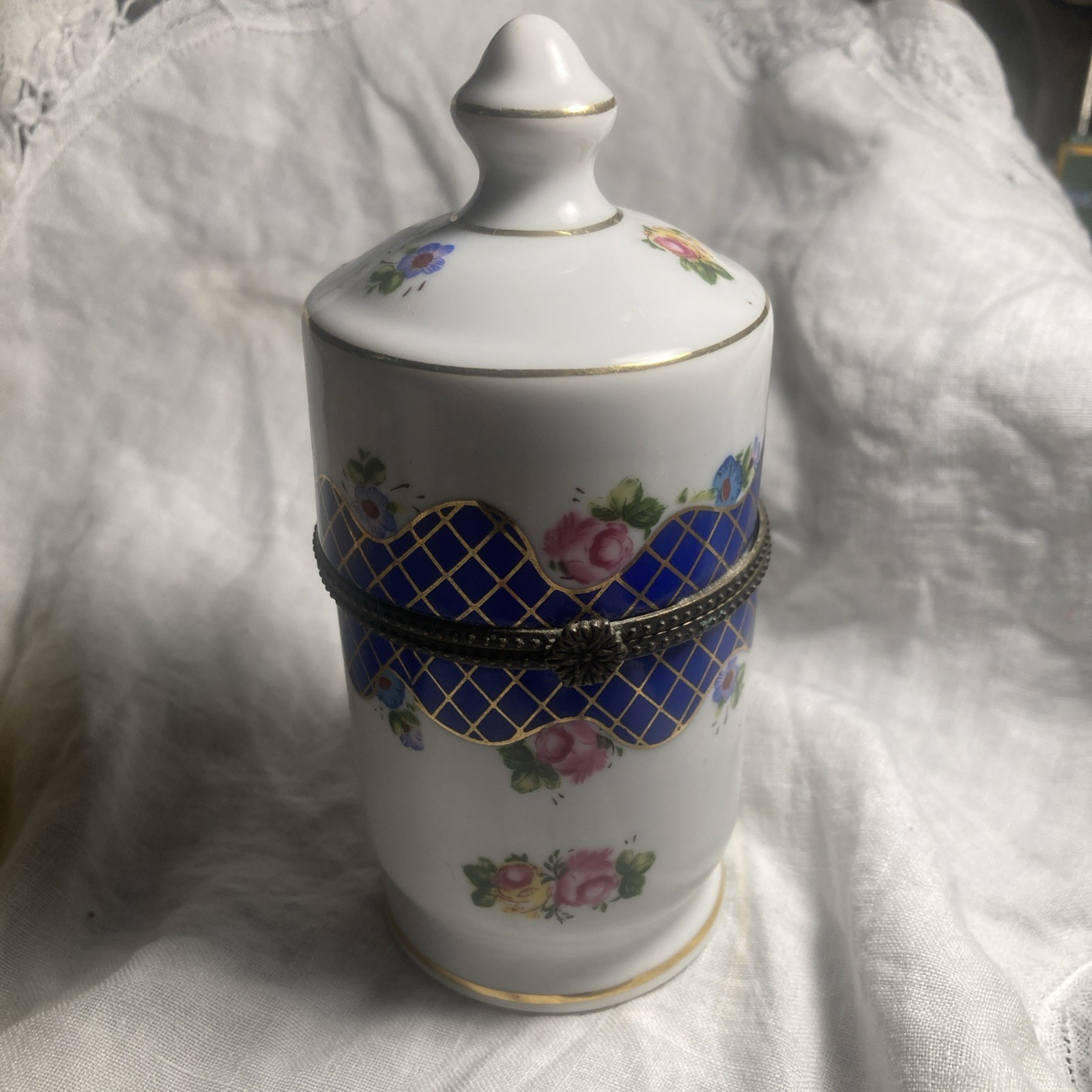 Limoges France Antique Trinket Dish Hand Painted Limoges France Antique Trinket Dish Hand Painted