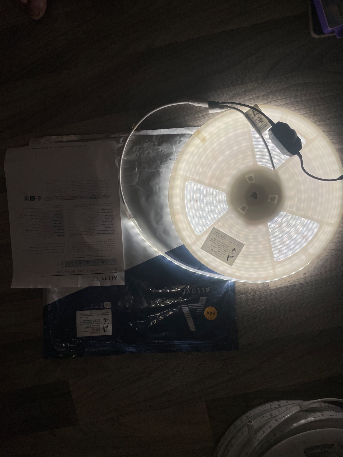 alloy LED primaLine 1.5 XT tape light 40 foot 4200 K 24 V alloy LED primaLine 1.5 XT tape light 40 foot 4200 K 24 V