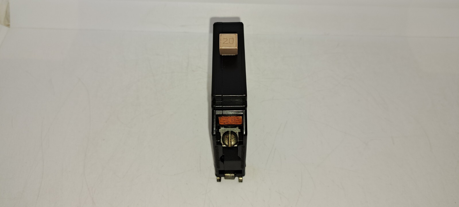 Cutler Hammer CH120 20 Amp 1 Pole Circuit Breaker METAL FOOT Cutler Hammer CH120 20 Amp 1 Pole Circuit Breaker METAL FOOT
