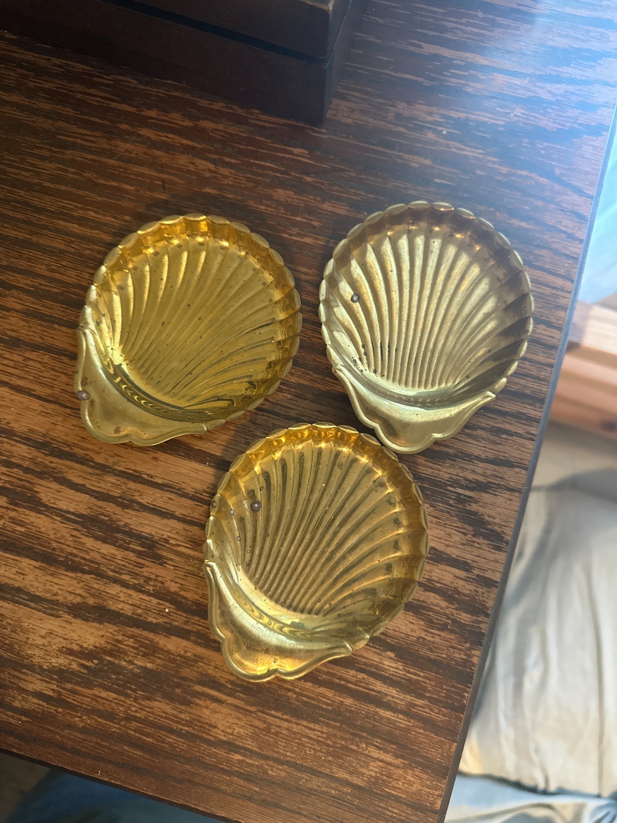 Set of 3 brass shell trinket dish vintage Set of 3 brass shell trinket dish vintage