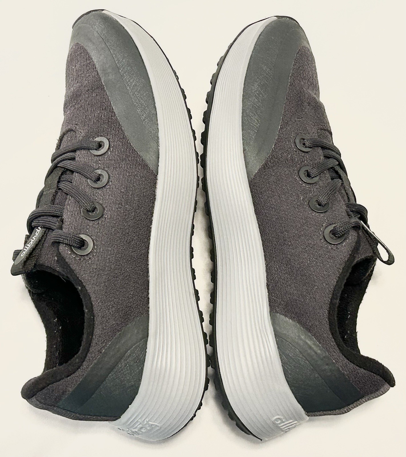 Allbirds Women’s Size 9 US Shoes Runners Dark Gray Walking Running ~ EXCELLENT Allbirds Women’s Size 9 US Shoes Runners Dark Gray Walking Running ~ EXCELLENT