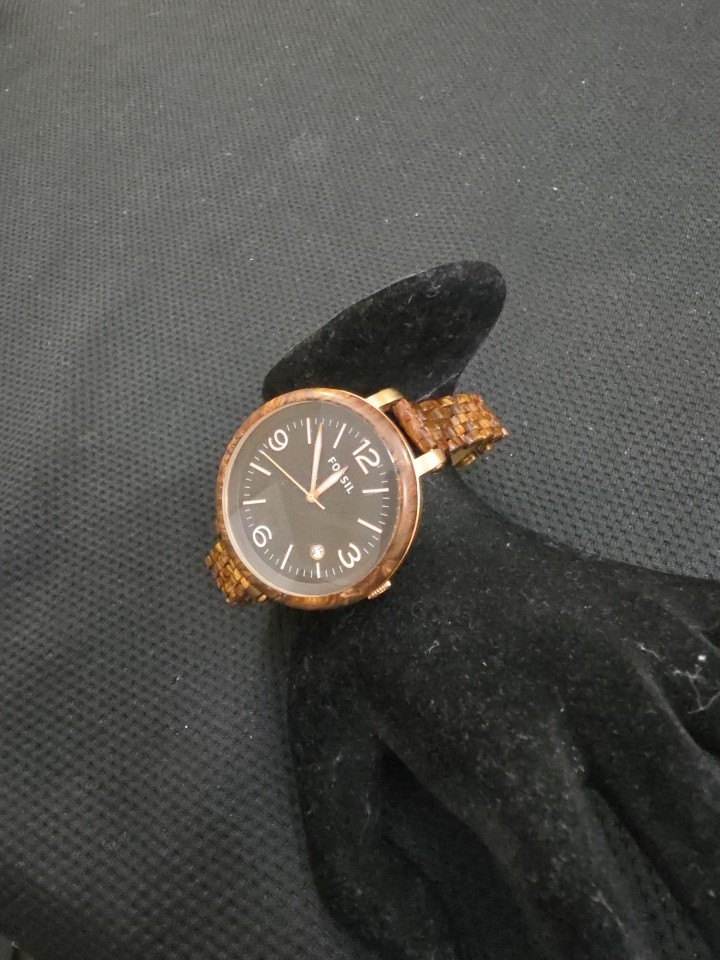 Fossil JR1406 Heather Tortoise Resin Links Black Dial watch NEEDS BATTERY Fossil JR1406 Heather Tortoise Resin Links Black Dial watch NEEDS BATTERY