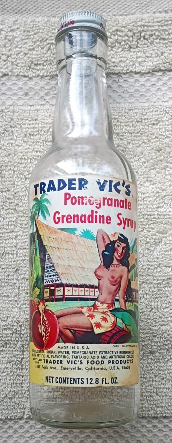 VINTAGE 1946 TRADER VIC\'S POMEGRANATE GRENADINE SYRUP BOTTLE OLD TOPLESS VERSION VINTAGE 1946 TRADER VIC\'S POMEGRANATE GRENADINE SYRUP BOTTLE OLD TOPLESS VERSION