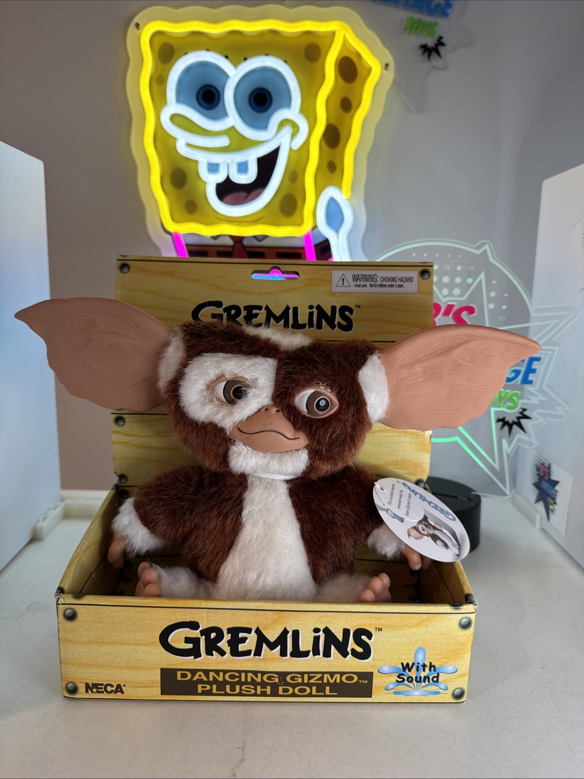 Dancing Gizmo Plush Doll with Sound 2014 Neca GREMLINS 6 Dancing Gizmo Plush Doll with Sound 2014 Neca GREMLINS 6