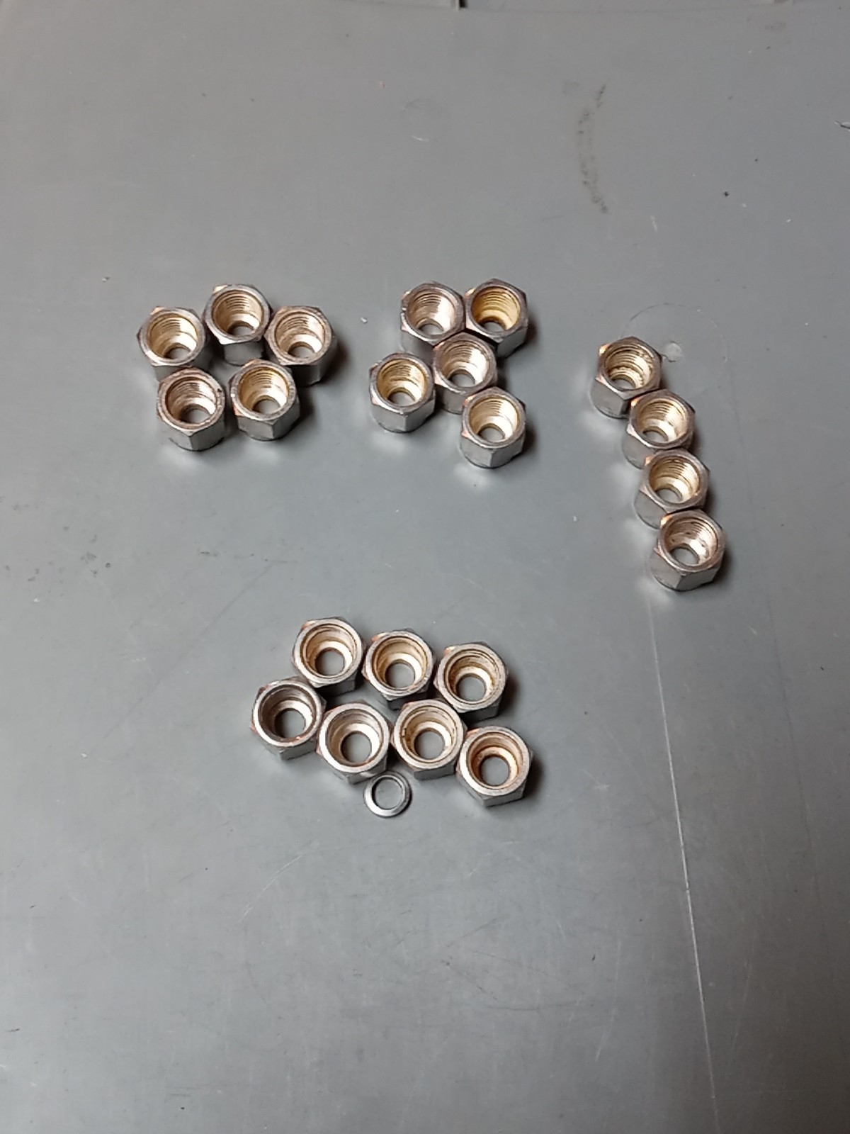 Swagelok Parker Compression Tubing Nuts Lot Of 21 14 Parker 7 Swagelok New