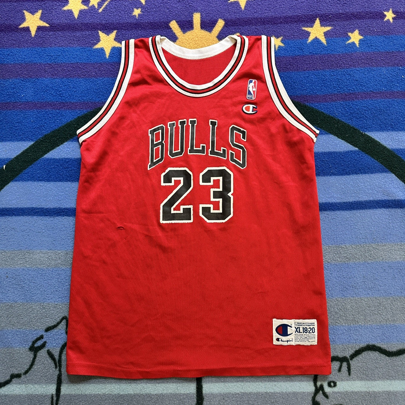 Vintage Michael Jordan 90s Champion #23 Chicago Bulls Jersey Youth XL