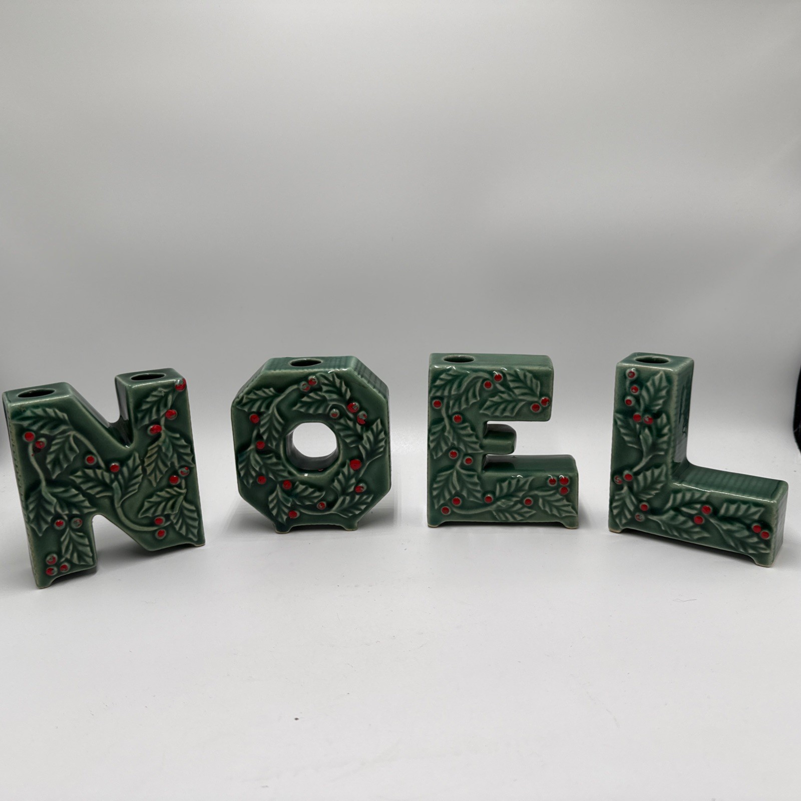 Vintage Lipper & Mann Ceramic NOEL Holly Candle Holders Christmas 4 Vintage Lipper & Mann Ceramic NOEL Holly Candle Holders Christmas 4