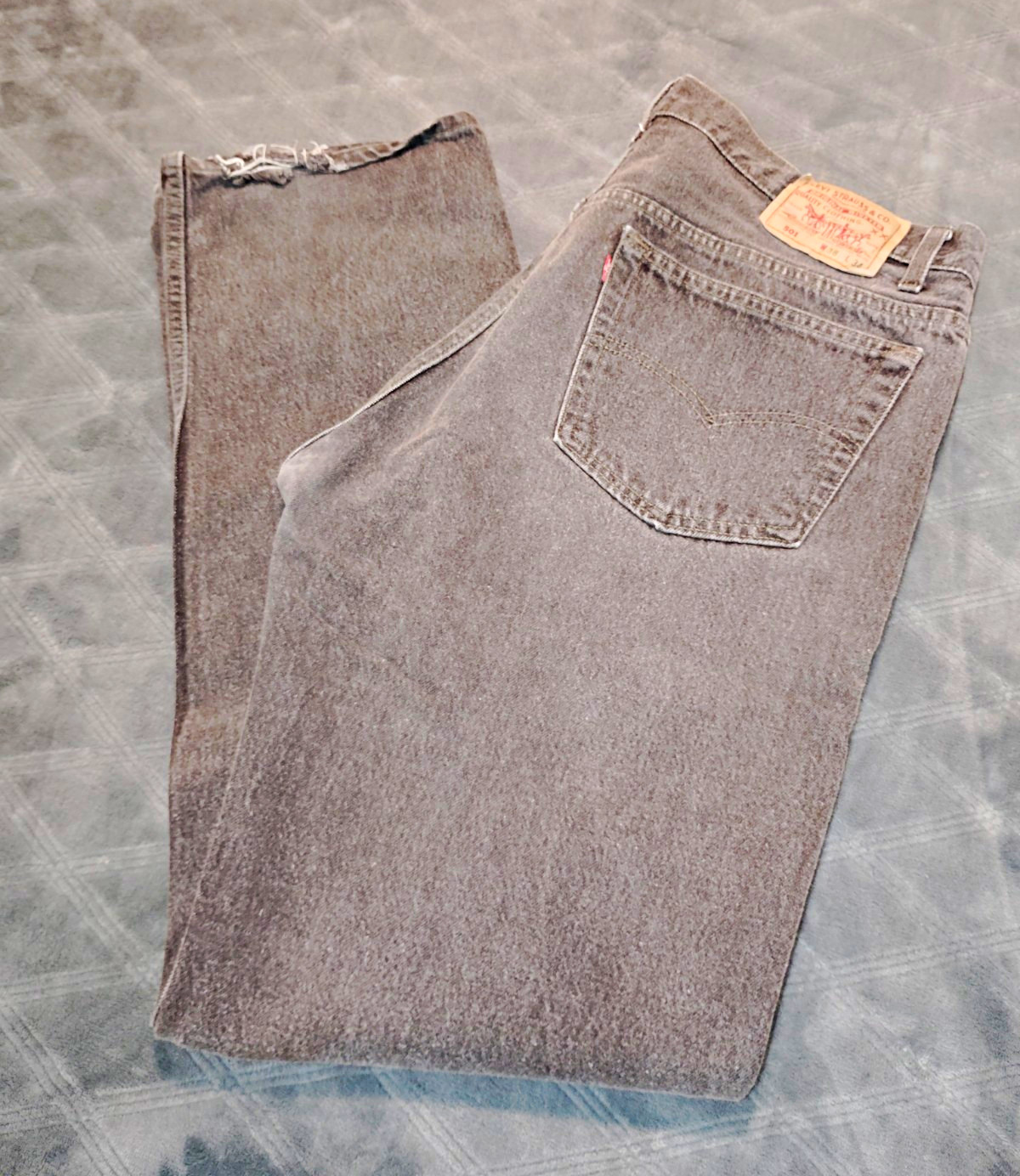 Vintage 90\'s Levi\'s 501\'s Denim Jeans Dark Wash made in USA 38x34 button fly Vintage 90\'s Levi\'s 501\'s Denim Jeans Dark Wash made in USA 38x34 button fly